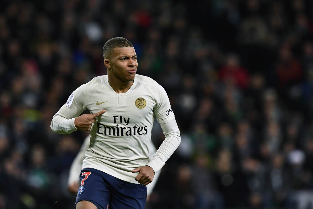 “分裂国家的人，从来不会有好下场”